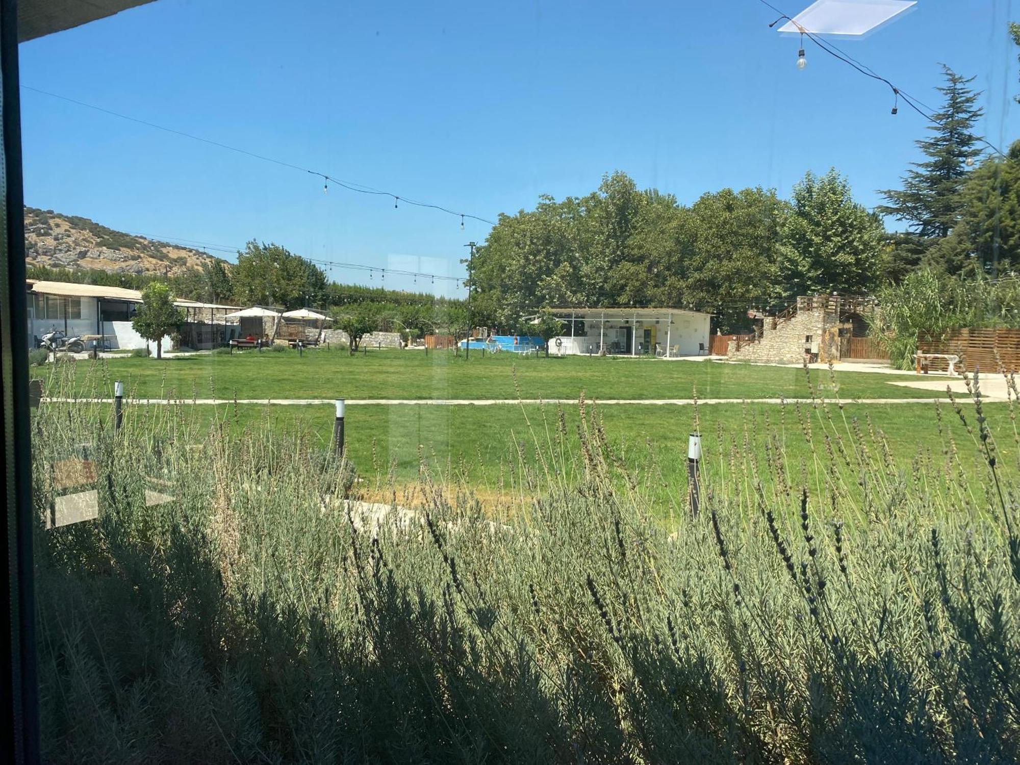 Erdem Ciftligi/ Ephesus Arena Apartment Selçuk Bagian luar foto